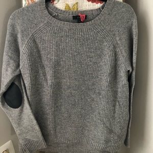 J.Crew Gray Wool Sweater - size M